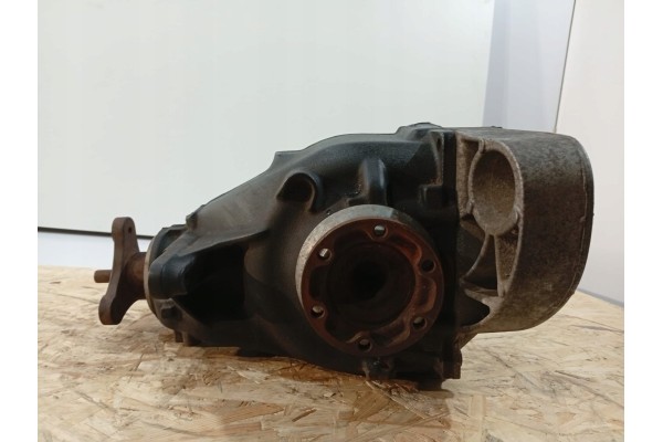 BMW 1 E87 E88 OE differential 7541580 18477 Part manufacturer BMW OE
