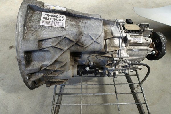 Mercedes w212 W204 2 2 chest 711653 2122604200 Transmission type manual