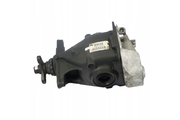 BMW F20 F30 Bridge Differential 2 81 7616972 Catalog number of substitutes 33107616972 33107616971 33108644373