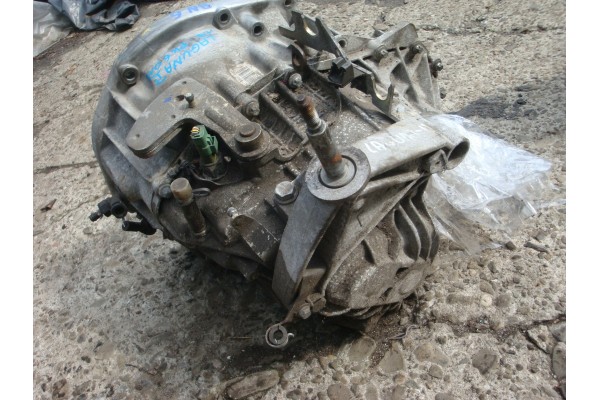 RENAULT LAGUNA II ESPACE IV 1 9 DCI PKF9 GEARBOX Transmission type manual