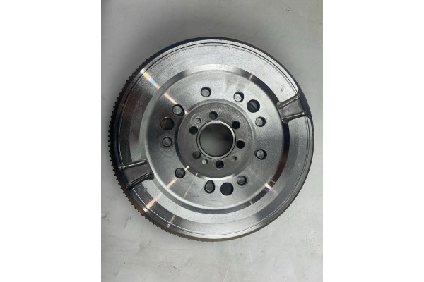 Valeo 837565 Clutch set flywheel AUDI A3 Skoda Seat VW Quality of parts according to GVO Q original with factory logo OEM OES