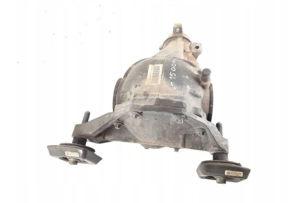 Rear reducer MERCEDES BENZ GLK X204 2123505903 2 14L diesel 125kW 2013 Part manufacturer Mercedes Benz OE