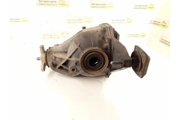 Rear reducer MERCEDES BENZ GLK X204 2123505903 2 14L diesel 125kW 2013 Catalog number of the original 2123505903