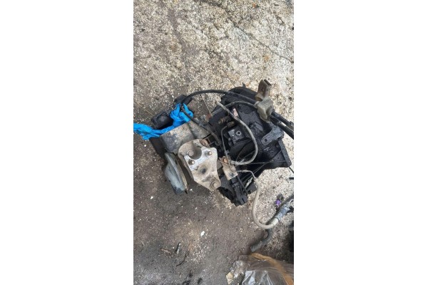 Transmission ford fiesta mk7 1 4d AA6R7002BBA Packaging status replacement