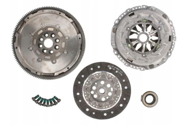 Schaeffler LuK 600 0146 00 CLUTCH TWO MASS WHEEL SET