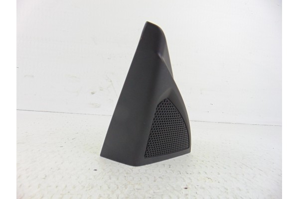  MOLDURA PEUGEOT 5008 Active 2017 198751 PEUGEOT - 1