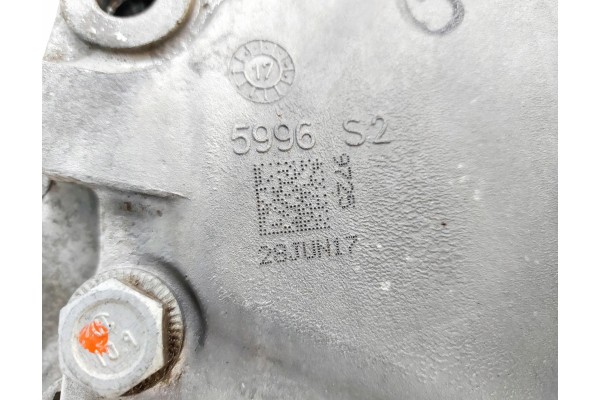 BMW X3 G01 X4 G02 17r Drive bridge differential front 8679977 Version European