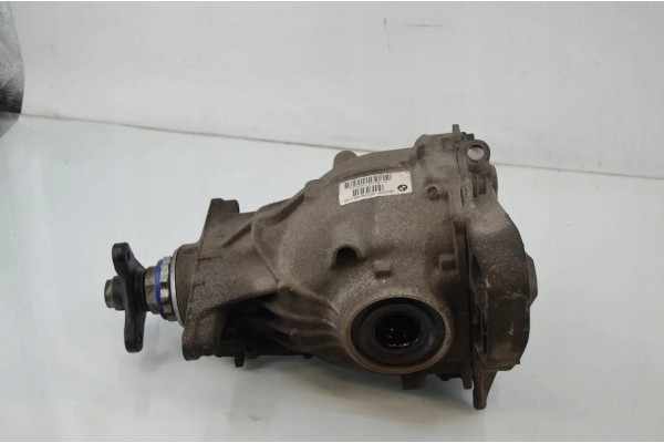 Rear differential BMW 5 G30 G31 G38 8624221 Part manufacturer BMW OE