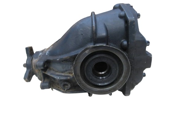 Mercedes Benz SL R230 DIFFERENTIAL BRIDGE REAR 2 47 Car type passenger cars
