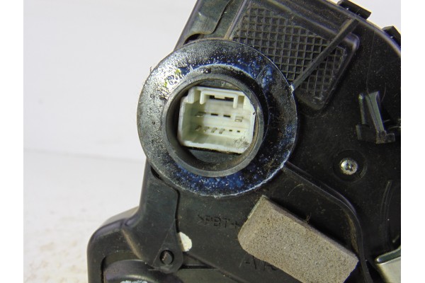 6 PIN CERRADURA PUERTA DELANTERA IZQUIERDA TOYOTA COROLLA VERSO (R1)