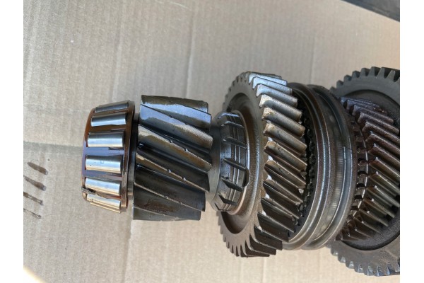 GEARBOX MASTER III 2 3 DCI PF6062 ROLLER Part manufacturer Renault OE