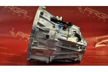 Transmission PF6042 Movano B Vivaro B Trafic II Master III Part manufacturer Renault OE