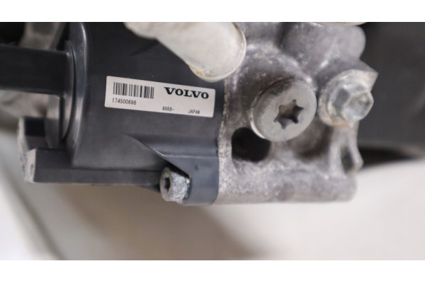 VOLVO XC90 II 2 0 T8 PLUG IN HYBRID AUTOMATIC TRANSMISSION 1285351 Car type 4x4 SUV