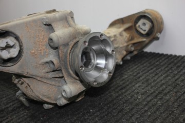 Reductor delantero Porsche Cayenne (92A) 0BM409510K 4.8L 294kW 2011