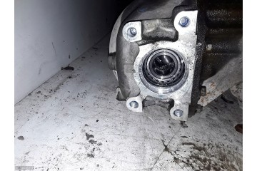 2022 Isuzu D MAX Differential 2000D DEFECT Car type passenger cars