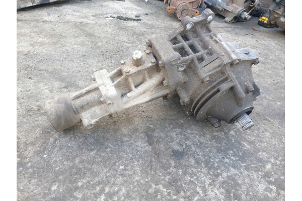 FRONT BRIDGE FRONT DIFFERENTIAL MITSUBISHI OUTLANDER AND 2 4 BENZ 160 KM Part manufacturer Mitsubishi OE