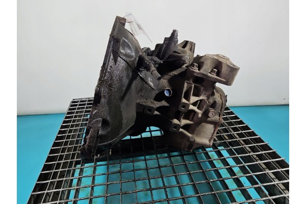 GEARBOX F13C394 OPEL ASTRA III H 1 4 16V Part manufacturer Opel OE