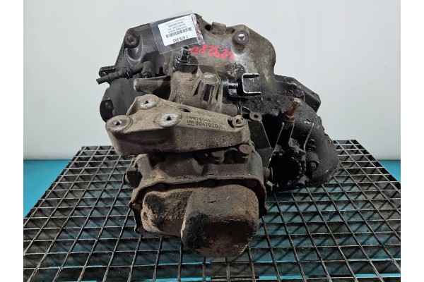 GEARBOX F13C394 OPEL ASTRA III H 1 4 16V Car type passenger cars