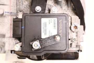 VOLVO S90 II 2 0 D4 AUTOMATIC TRANSMISSION TG 81SC 1285190 Engine type diesel