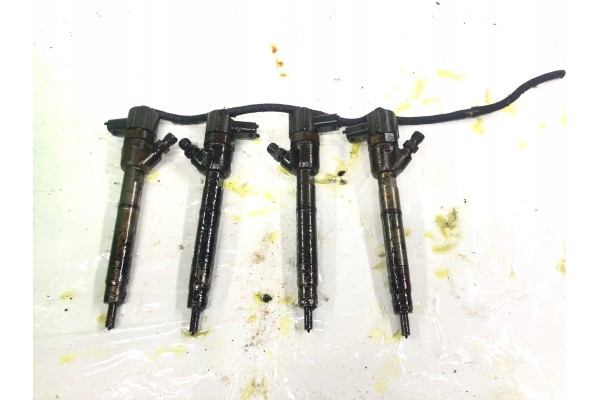 Inyector Bosch 0445110320 para Opel Vivaro A y Renault Trafic II 2.0 C