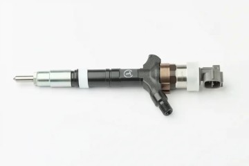 INJECTOR DCRI100750 DENSO TOYOTA LAND CRUISER