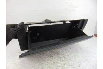 84540-3U000 GUANTERA KIA SPORTAGE (SL) Concept 4x2 2010 84540-3U000 200489 KIA - 4