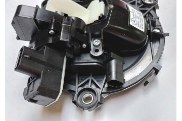 MERCEDES CLA GLE CLS GLC EQB EQC W238 TAILGATE LOCK HANDLE Packaging status original