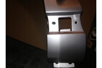 MUDGUARD AUDI A3 8P LY7W 03 08 Right color LY7W Part manufacturer no brand