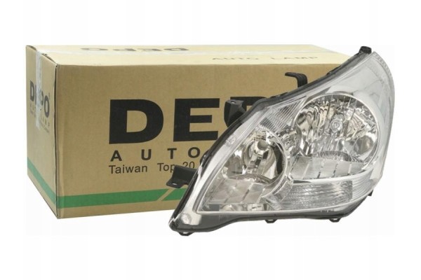 HEADLIGHT LAMP LEFT TOYOTA VERSO 09 12