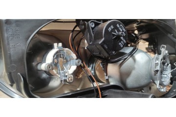 Hella 1EL 270 600 371 Headlamp FORD FOCUS Installation side left