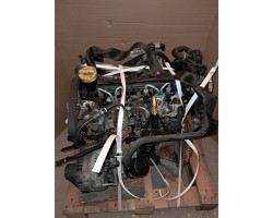 ENGINE 1 5DCI K9K766 ENGINE OBLITERATED BUT COMPLETE WITH GOOD FUEL SYSTEM