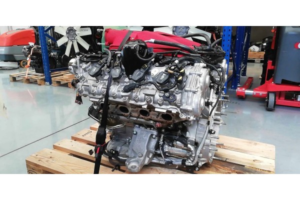 engine Ferrari GTC 4 Lusso 299065 Catalog number of the part silnik Ferrari GTC 4 Lusso 299065