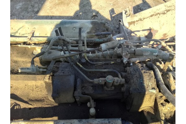 MERCEDES BENZ BUS O405 ENGINE LYING DECKCHAIR 447913 10 049157 Car type trucks