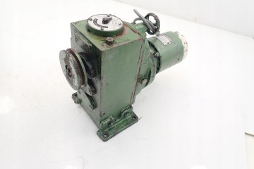 Motorreductor con Transmisión y Control de Velocidad por Fluido 1380 