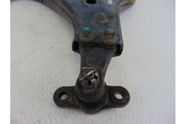 BRAZO SUSPENSION INFERIOR DELANTERO DERECHO KIA CARENS (UN)