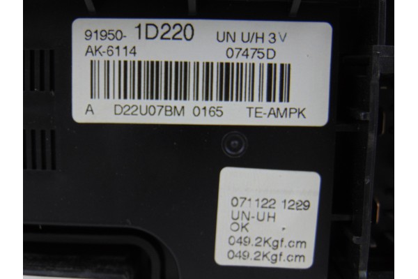 91950-1D220 CAJA RELES / FUSIBLES KIA CARENS (UN) Active 2009 91950-1D220 202713 KIA - 2