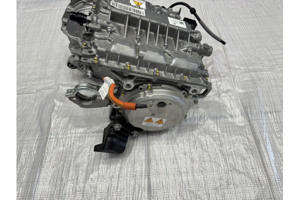 ELECTRIC MOTOR GEARBOX FIAT GRANDE PANDA 9860291180 9697056680 Car type passenger cars