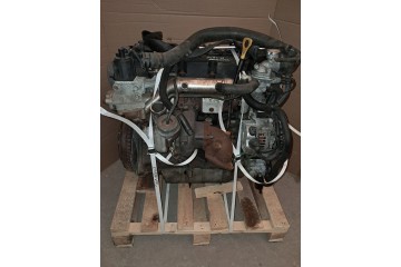 ENGINE 2 9CRDi J3 COMPLETE SEDONA CARNIVAL III J3 BUT RUBBED DOES NOT START Version European
