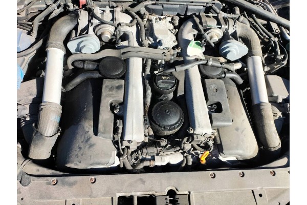 DIESEL ENGINE INJECTION SYSTEM TURBINE VOLKSWAGEN PHAETON AND AJS 5 0 V10 Packaging status replacement