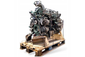 22692803 VOLVO Engine Engine type petrol