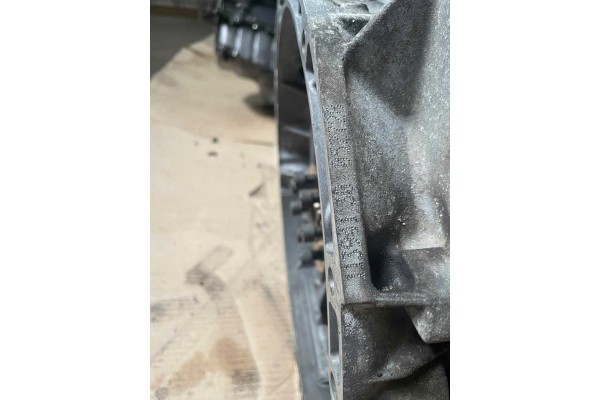 Mercedes S class W220 4 3 ENGINE POST M 113 941 113941 Catalog number of the part 113941