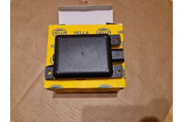 Controller dead angle recognition Hella 6PZ011719261 ASSISTANT BELT OE Catalog number of the part 6PZ 011 719 261