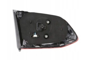 VOLKSWAGEN GOLF VII KOMBI INTERIOR REAR LAMP P Installation side right