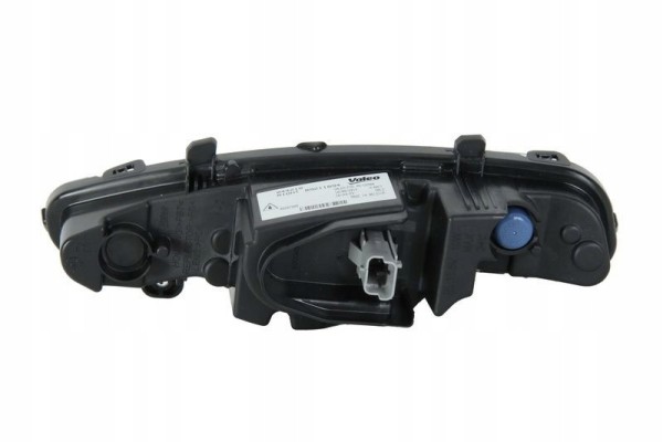 LED daylight right LHD RHD VALEO 044210 Quality of parts according to GVO Q original with factory logo OEM OES