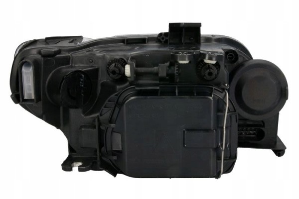 HEADLIGHT LAMP LEFT SEAT EXEO 3R 08 13 VALEO Type of low beam headlights traditional halogen