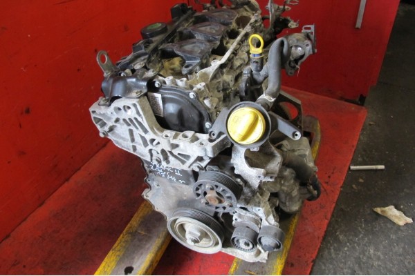 RENAULT TRAFIC 2 II OPEL VIVARO A 2 0 DCI CDTI ENGINE M9RA630 90HP 176K Catalog number of the part SILNIK MOTOR M9RA630 M9R630 M