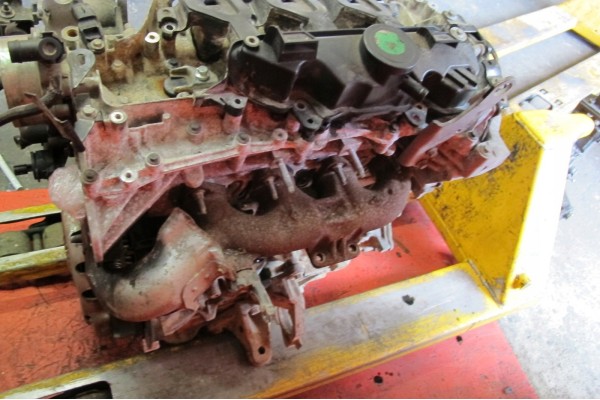 RENAULT TRAFIC 2 II OPEL VIVARO A 2 0 DCI CDTI ENGINE M9RA630 90HP 176K Engine type diesel