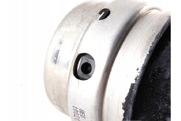 Soporte delantero del motor AUDI A4 (8E2, B6) 8E0199382AH 2003