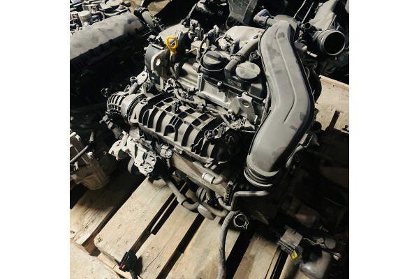 COMPLETE ENGINE GOLF VIII 1 5 eTSI DFY 33 TYS KM 2021r Catalog number of the part DFY