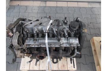 Engine Volvo V70 S80 XC90 2 4 D5 D5244T Catalog number of the part silnik D5244T